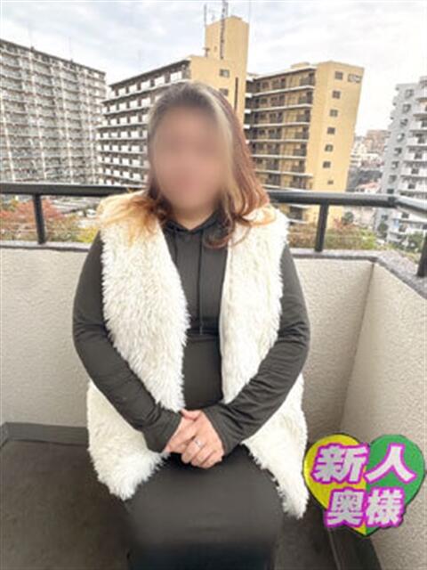 りさ ギン妻パラダイス京橋店（デリヘル）