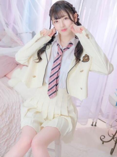 もな E+アイドルスクール新宿・歌舞伎町店（デリヘル）