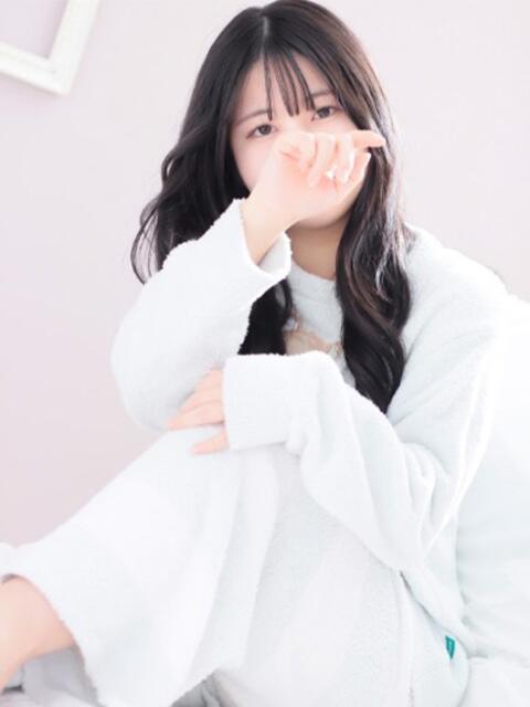 れいな　究極の清楚系アイドル♡ AROMA FACE NAKASU（ソープランド＆アロマエステ）