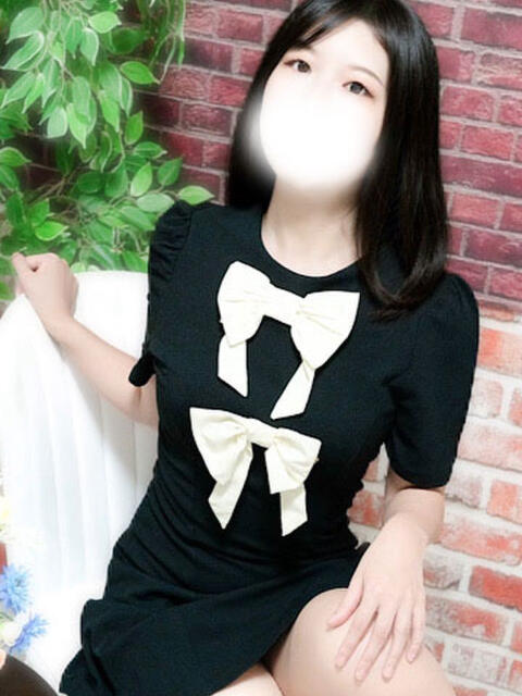 かえで 熟女デリヘル 女神の極み(待ち合わせ型熟女デリヘル)