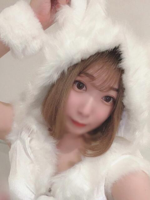 あずみ とある風俗店♡やりすぎさーくる新宿大久保店♡で色んな無料オプションしてみました（デリヘル）