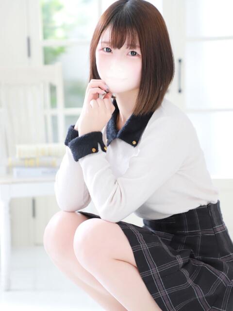 みく 東京リップ 池袋店(美女・美少女専門ホテヘル &デリバリーヘルス)