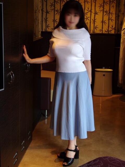 藤原美奈代 Ebisu 派遣Wife 浮世（デリヘル）