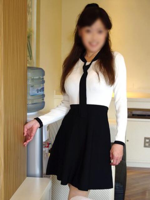 早坂彩弥加 Ebisu 派遣Wife 浮世（デリヘル）