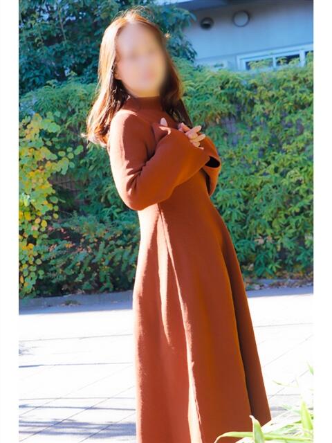 えいみ 奥鉄オクテツ神奈川店(デリヘル市場グループ)(駅待ち合わせ型人妻デリヘル)