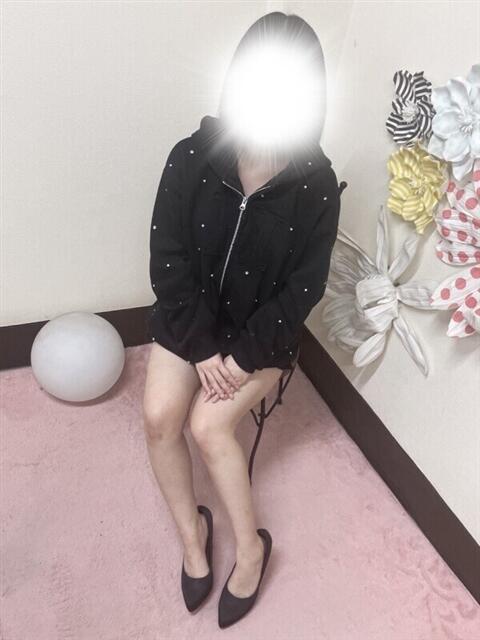 山下 人妻ザ・ベスト店～日本人専門～（人妻系デリヘル）