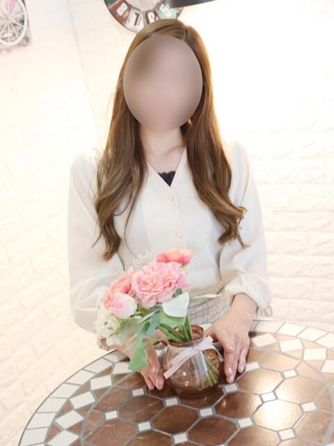 新人ゆま ミスミセス（人妻デリヘル）