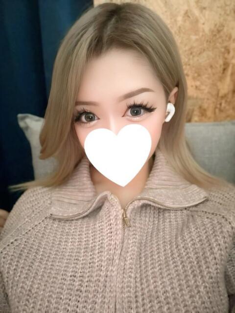 えれな デリヘルラボ・クレージュ（デリヘル）