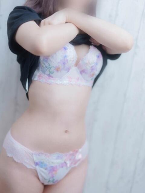 まりん 清楚系美女専門店PLATINUMプラチナム四日市店（デリヘル）