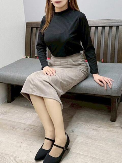 香(かおる) PLUS梅田店（熟女デリヘル）