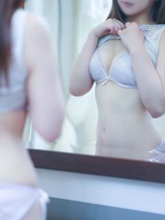 あかり 清楚系美女専門店PLATINUMプラチナム四日市店（近鉄四日市/デリヘル）