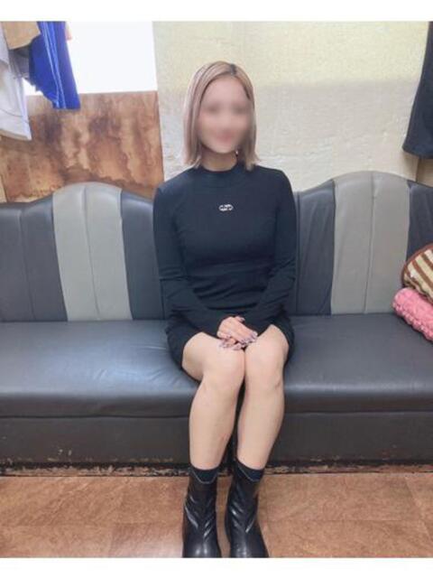 みれい 初体験（学園系イメクラ）