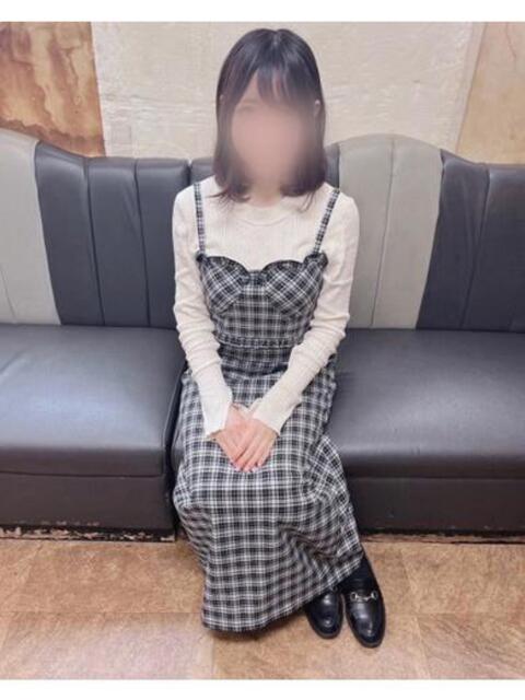 めいか 初体験（学園系イメクラ）