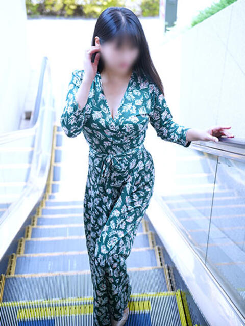 景子 ミセスラウンジ東京（人妻系デリヘル）