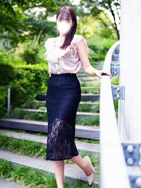 瑞奈 ミセスラウンジ東京（人妻系デリヘル）