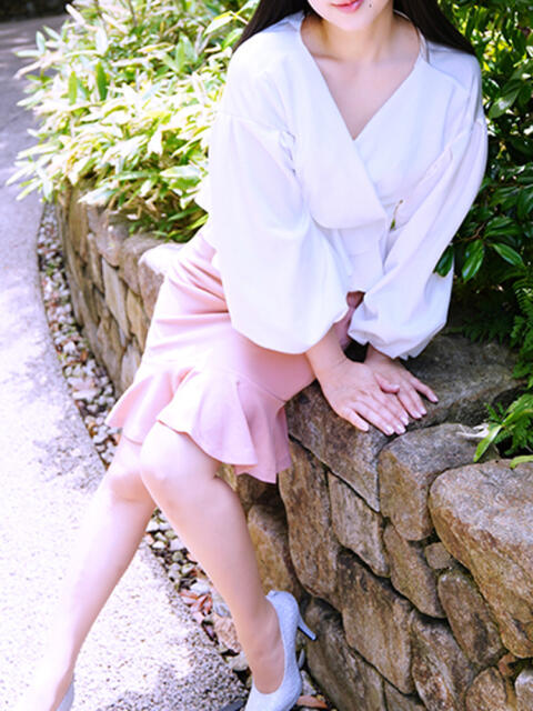 奏 ミセスラウンジ東京(人妻系デリヘル)