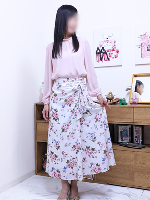 杏梨 ミセスラウンジ東京（人妻系デリヘル）