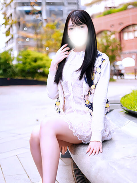 希子 ミセスラウンジ東京（人妻系デリヘル）