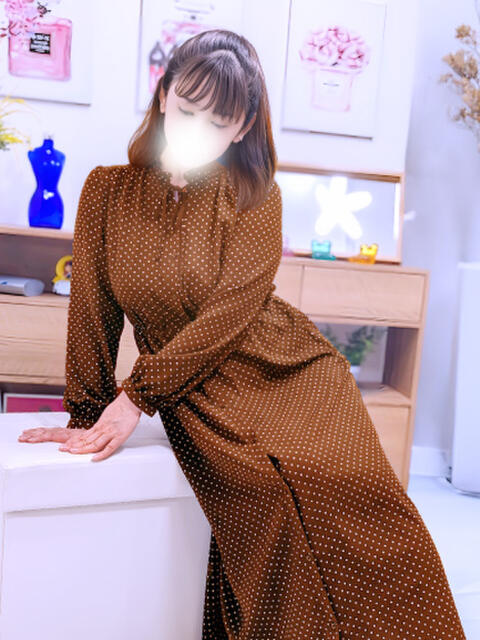 怜香 ミセスラウンジ東京（人妻系デリヘル）