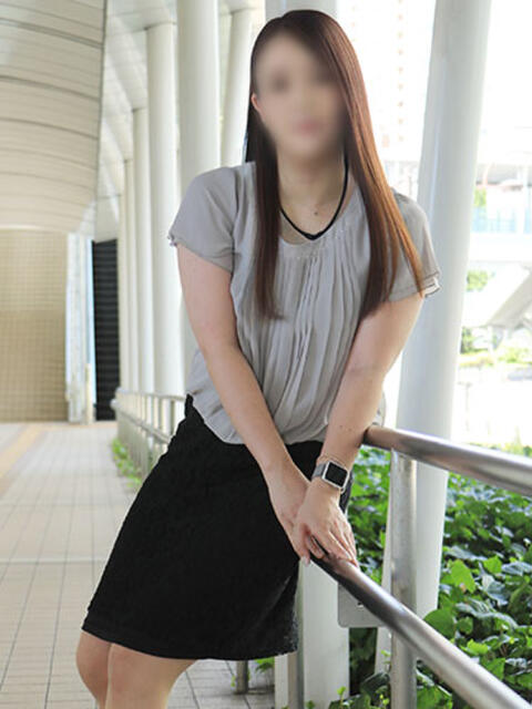 亜季子 ミセスラウンジ東京(人妻系デリヘル)