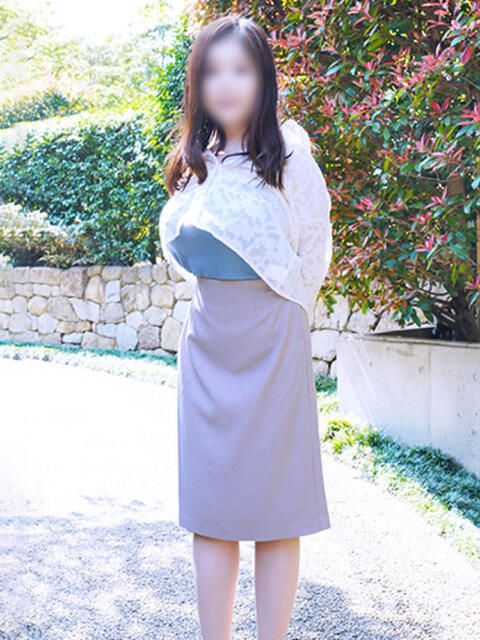 里帆 ミセスラウンジ東京（人妻系デリヘル）