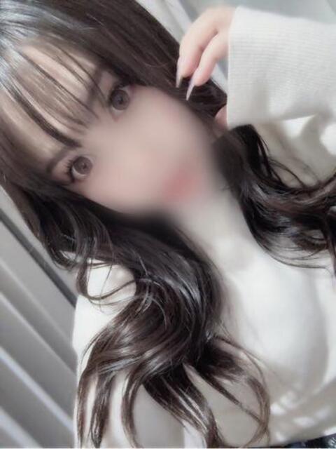 ユラ(極) 人妻生レンタル（デリヘル）