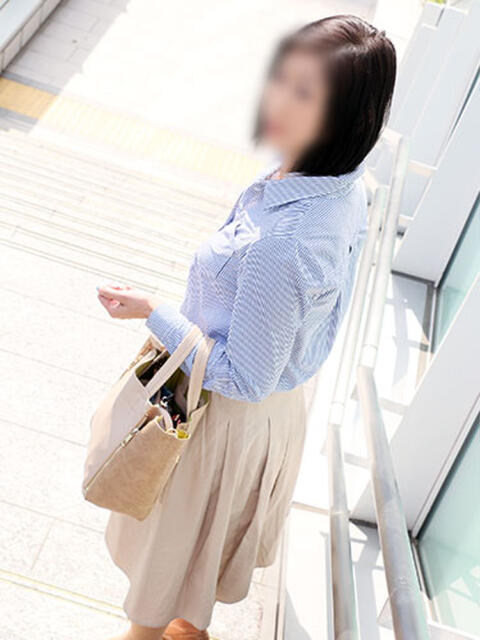 陽子 ミセスラウンジ東京（人妻系デリヘル）