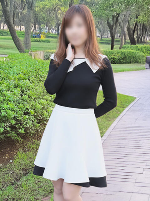 ゆき乃 ミセスラウンジ東京（人妻系デリヘル）