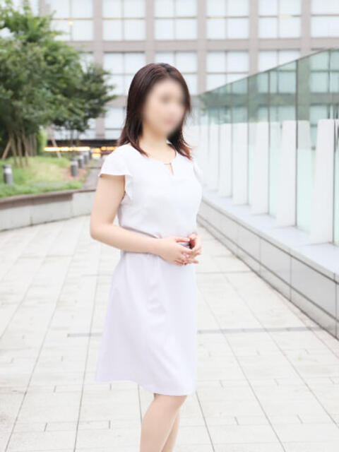 美織 ミセスラウンジ東京（人妻系デリヘル）