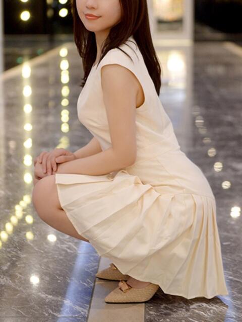 外崎 朱里 テレジア大阪(高級デリヘル)