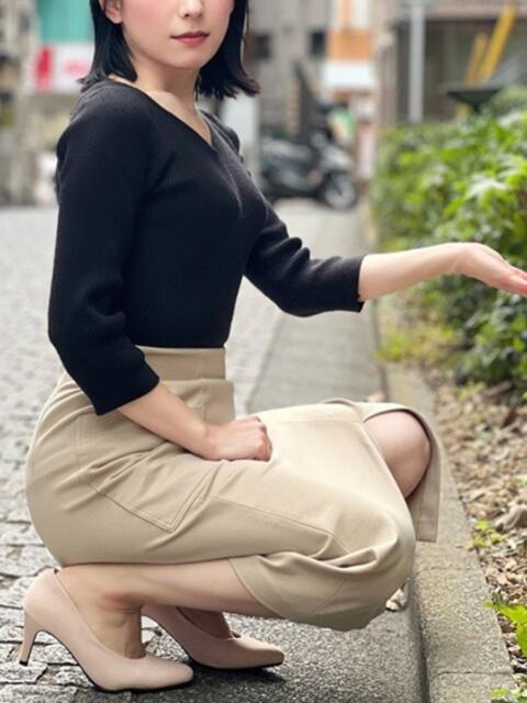 赤塚えま 月の真珠-新宿-(デリヘル(人妻若妻専門店))