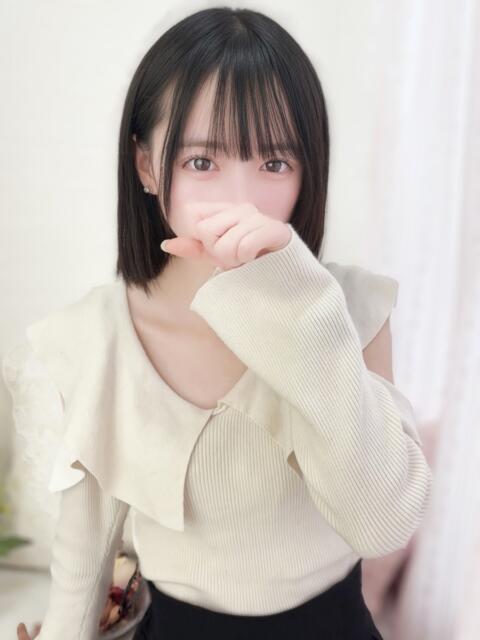 ゆゆ 高級オナクラ　ひよこクラブ（オナクラ・手コキ）