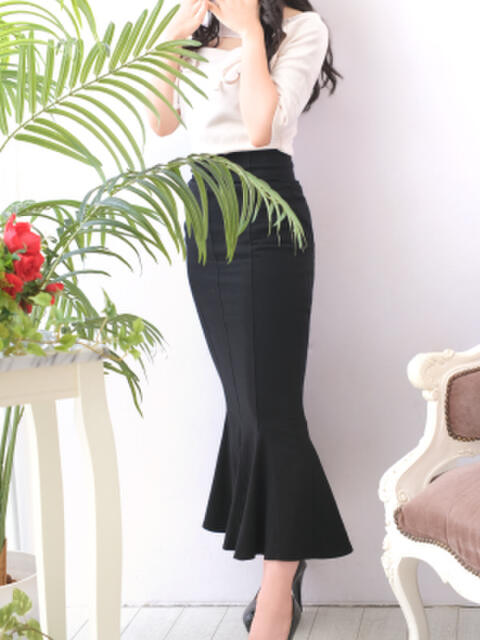 ひなこ 千葉人妻セレブリティ（ユメオト）（人妻デリヘル）