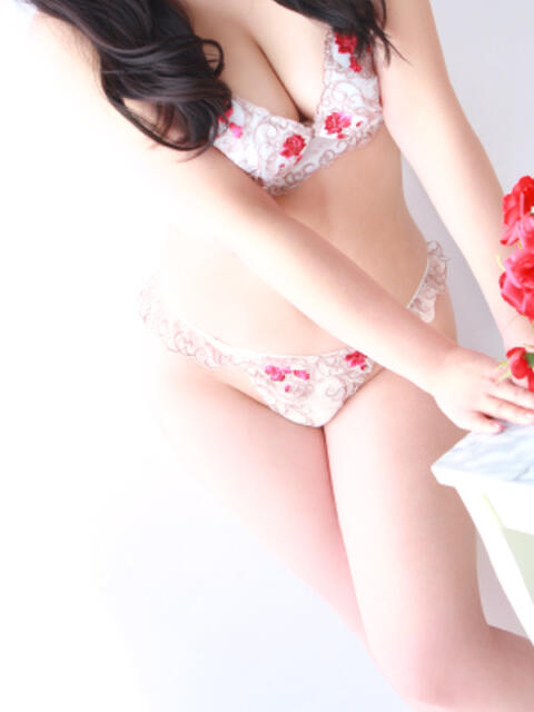 ふみ 千葉人妻セレブリティ（ユメオト）（人妻デリヘル）