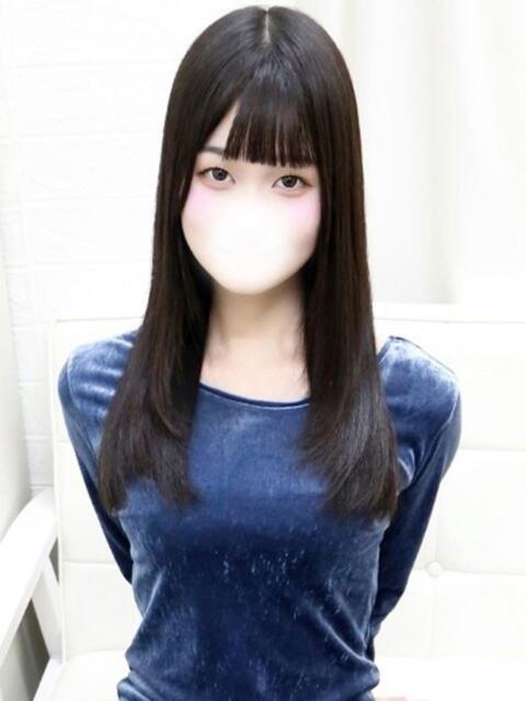 あむ 見学娘(オナクラ・手コキ)