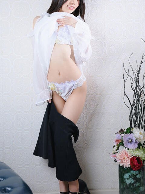 木下　愛梨 トリプルクラウン（高級デリヘル）