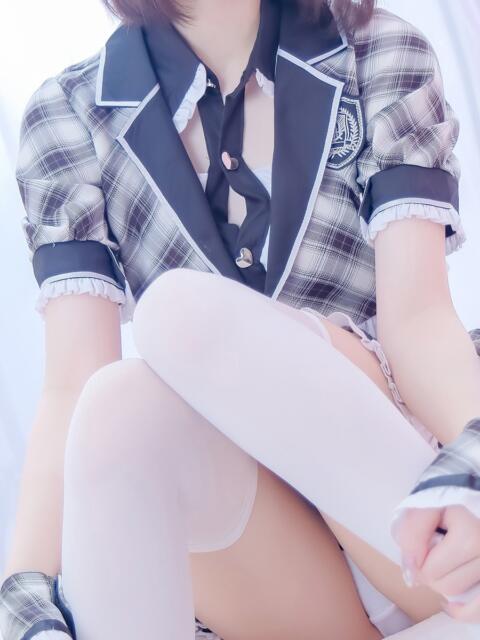 せいら E+アイドルスクール新宿・歌舞伎町店(デリヘル)