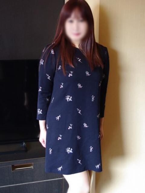 山崎穂奈美 Ebisu 派遣Wife 浮世（デリヘル）