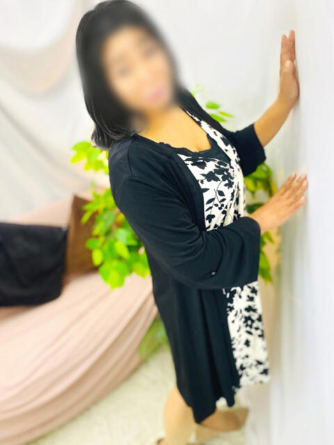 ゆりこ 完熟ばなな千葉店（人妻・熟女デリヘル）