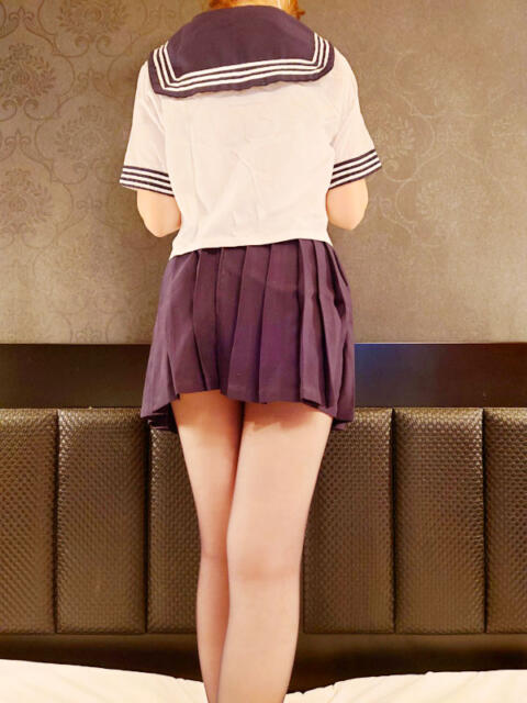 川崎　えま 昼下がりの情事（人妻デリヘル）