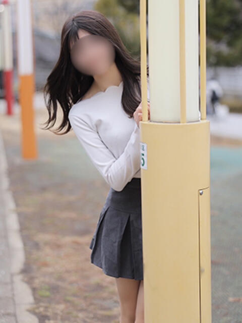 しほ かりんと五反田(オナクラ)