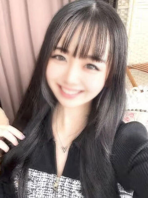 水川ふたば 断りきれない美人マッサージ嬢たち（デリヘル＆エステ）