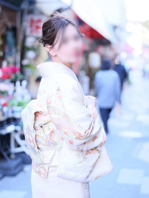 みなみ 中洲秘密倶楽部(店舗型M性感ヘルス)