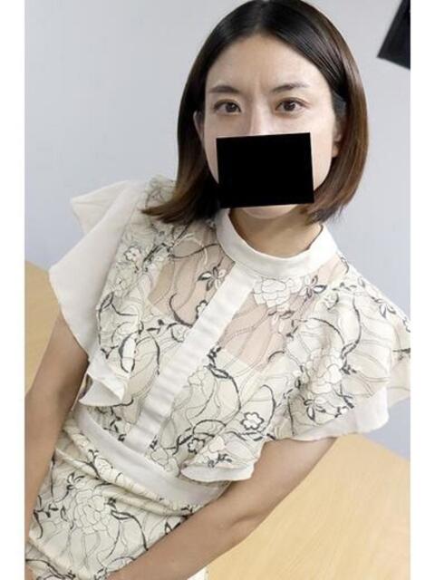 りんか 逢って30秒で即尺(人妻・熟女待ち合わせデリヘル)