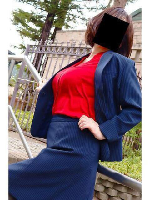 りく 逢って30秒で即尺(人妻・熟女待ち合わせデリヘル)