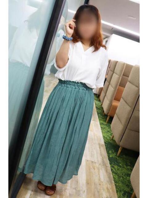 まお 逢って30秒で即尺（人妻・熟女待ち合わせデリヘル）