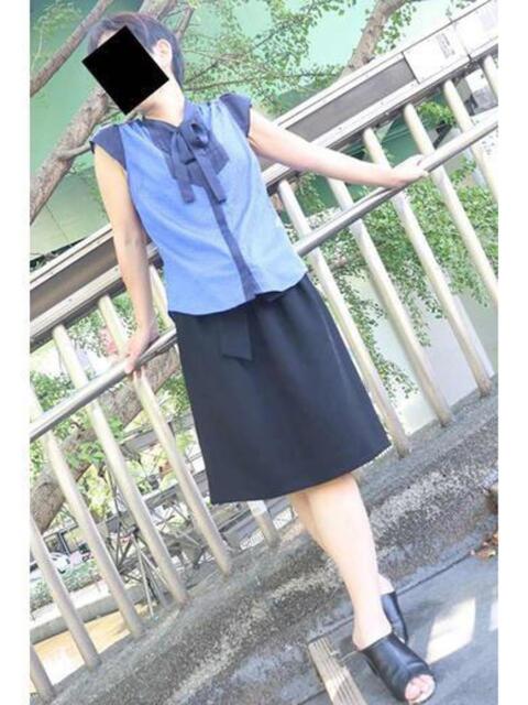 まりあ 逢って30秒で即尺(人妻・熟女待ち合わせデリヘル)