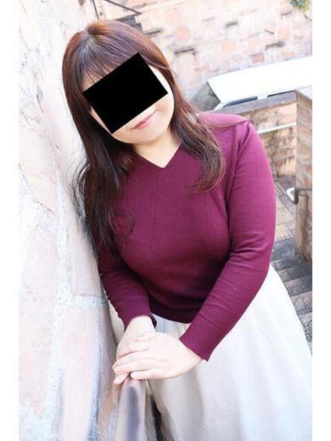 めぐ 逢って30秒で即尺（人妻・熟女待ち合わせデリヘル）