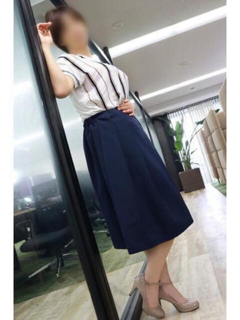 かえで 逢って30秒で即尺（人妻・熟女待ち合わせデリヘル）