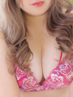 しぐれ ぷるるん小町梅田店（梅田/ホテヘル）